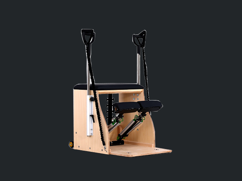 Wooden stable step chair